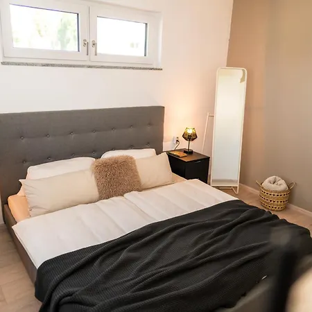 Alp Deluxe - Sauna, Kamin & Parkplatz Daire
