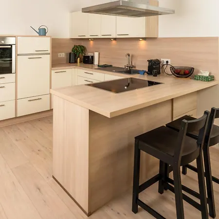 Alp Deluxe - Sauna, Kamin & Parkplatz Weißenhorn