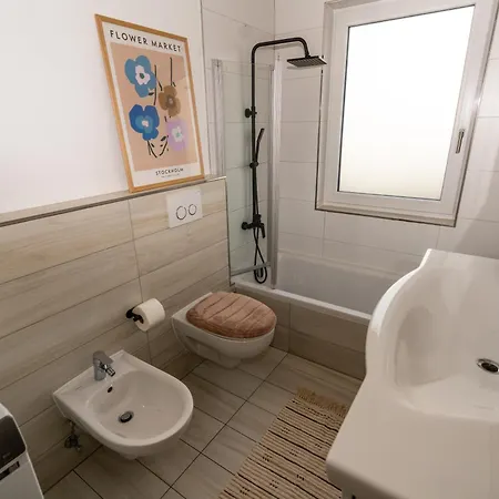شقة Alp Deluxe - Sauna, Kamin & Parkplatz Weißenhorn