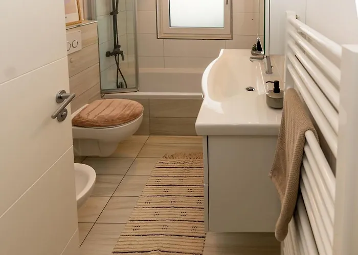 Alp Deluxe - Sauna, Kamin & Parkplatz Lägenhet
