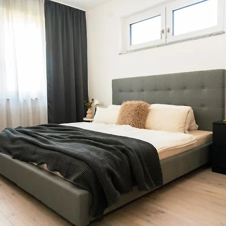 Alp Deluxe - Sauna, Kamin, Terrasse & Mehr Apartment